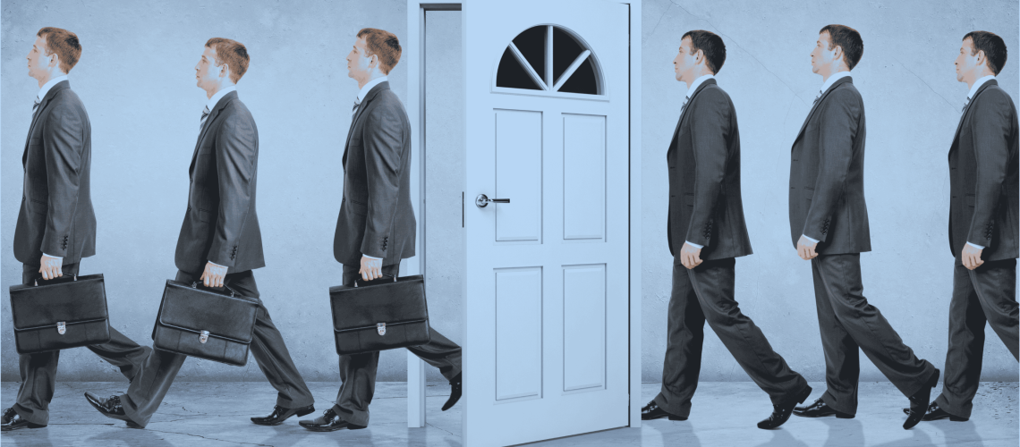 Australian law firms hiring as many lawyers as they are losing 